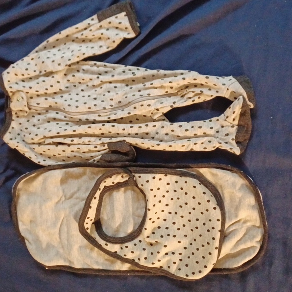 Matching footies and bib